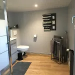 Maison Individuelle Dans Ancienne Ecurie *