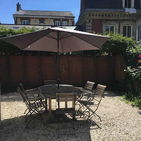 Vakantiehuis Maison Individuelle Dans Ancienne Ecurie Rouen