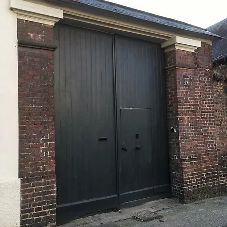 Prázdninový dům Maison Individuelle Dans Ancienne Ecurie Rouen
